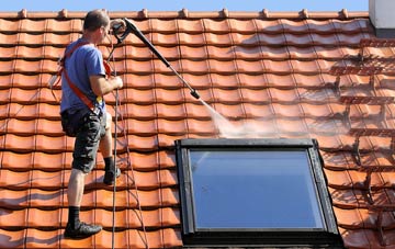 roof cleaning Compton