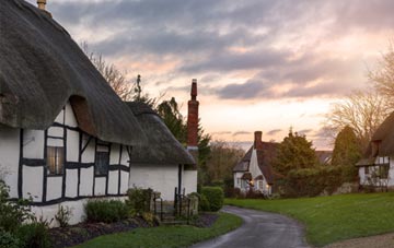 is Compton thatch roofing popular